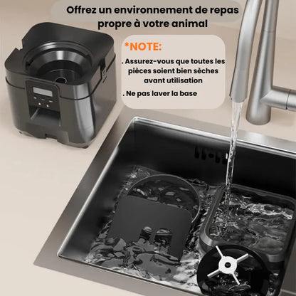 Nettoyage du Distributeur Automatique de Croquettes pour Chat Programmable