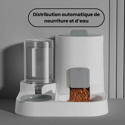 Distributeur de croquettes pour chat cozy rempli de croquettes et d'eau