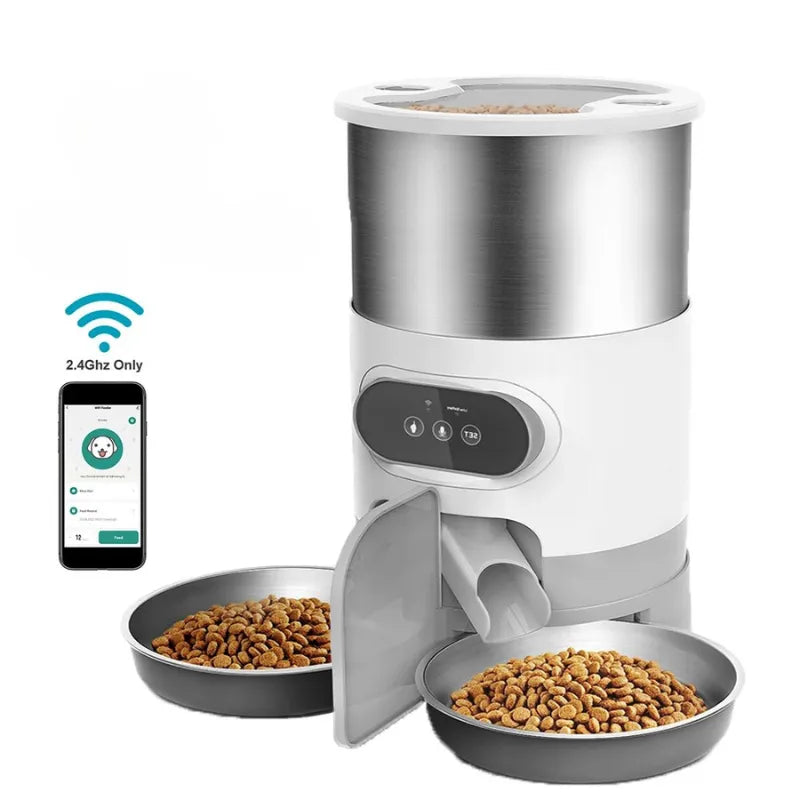 Distributeur de Croquettes pour Chat Connecté Double 3kg dans fond blanc