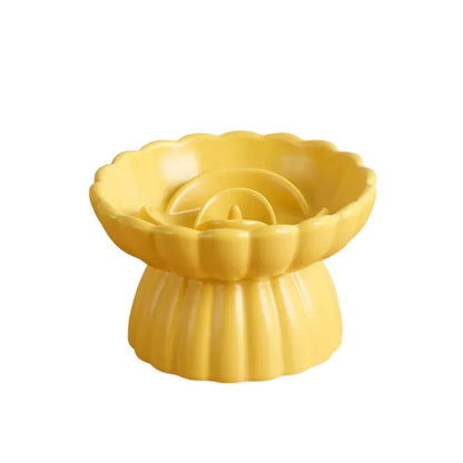 gamelle anti glouton chat céramique jaune dans fond blanc
