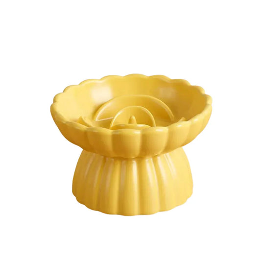gamelle anti glouton chat céramique jaune dans fond blanc