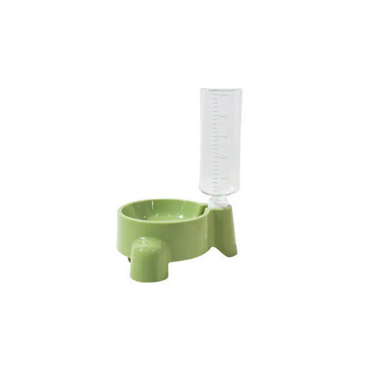 Gamelle Eau Chat Automatique vert dans un fond blanc